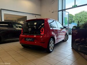 Volkswagen up! 1.0 Beats Limited Addition 5DR AUTO - Image 4