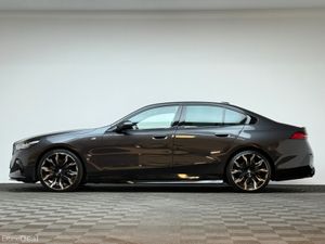 BMW i5 EDRIVE 40 M SPORT - Image 4