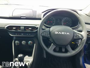 Dacia Sandero Stepway ESSENTIAL - Image 2