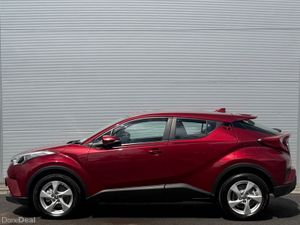 Toyota C-HR 2017 - Image 3