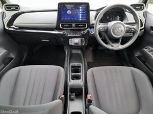Toyota Aqua X HYBRID AUTO - Image 4