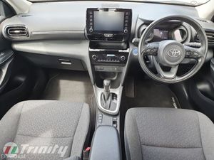 Toyota Yaris Cross ** 1.5 HYBRID ** LUNA ** TRINIT - Image 2