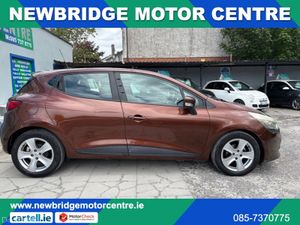 Renault Clio AUTOMATIC VERY LOW MILEAGE - Image 3