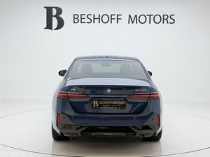 BMW i5 40 M-SPORT PRO=HUGE SPEC//1 OWNER//€120 ROA - Image 4