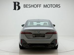BMW i5 40 M-SPORT PRO=HUGE SPEC//IVORY INTERIOR//A - Image 4