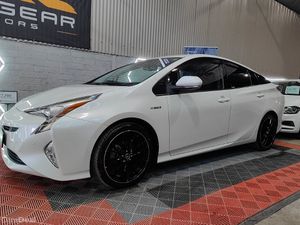 172- Toyota Prius 1.8 Petrol Hybrid - Image 2