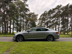 Skoda Superb Sportline 190 BHP DSG Auto - Image 4
