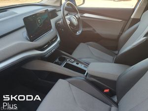 Skoda Enyaq iV 80 - Big Battery (From €112 per wee - Image 4