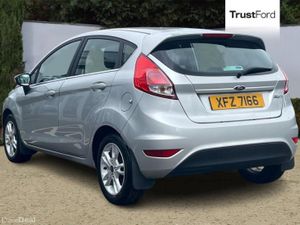 Ford Fiesta Zetec - Image 2