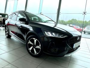 Ford Focus 1.0 Ecoboost petrol - Image 2