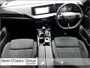 Opel Astra GS 1.2 Turbo 130PS 6 Speed - Image 3