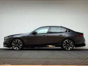 BMW 5-Series 530E M SPORT - Image 4