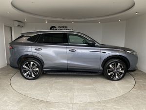MG HS 2025 - Image 4