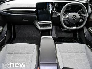 Renault Scenic E-Tech Techno EV 87kWh, 220 Electri - Image 3