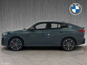 BMW iX2 xDrive30 M Sport - Image 4