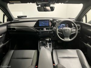 Lexus UX 250H F Sport Design 184BHP - Reversing Ca - Image 4