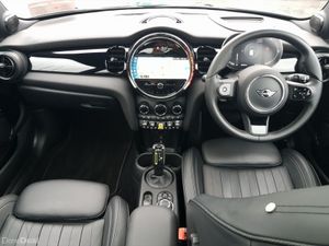Mini Cooper Electric Level 3 - Image 4