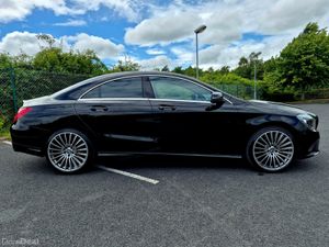 2017 MERCEDES BENZ CLA 180 URBAN PLUS  AMG ALLOYS - Image 3