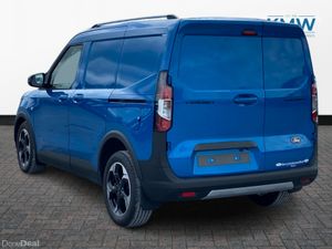 Ford Transit Courier ACTIVE 1.5L MANUAL FWD - Image 3