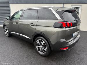202 Peugeot 5008 Allure 1.2 Puretech - 7 Seater - Image 3