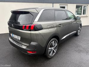 202 Peugeot 5008 Allure 1.2 Puretech - 7 Seater - Image 4