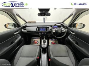 Honda Fit 1.5 Automatic, Reversing camera - Image 2