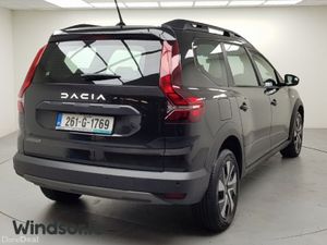 Dacia Jogger TCe 110 Expression, 7 Seater - Image 4