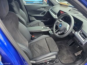 2025 BMW iX1 eDrive 65 kWh - Tech+ Pack - Image 2
