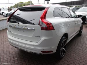 2017 VOLVO XC60 INSCRIPTION 5DR AUTO ESTATE - Image 4