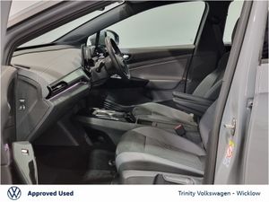 Volkswagen ID.4 ** LIFE PURE ** 52kWh ** 148BHP ** - Image 4