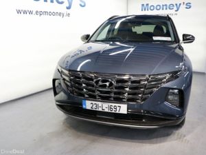 Hyundai Tucson EXECUTIVE PLUS DIESEL 1.6L SUV - Image 2