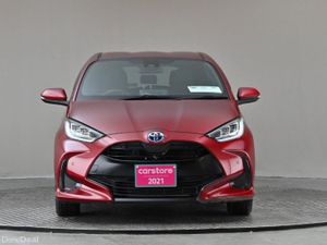 Toyota Yaris 1.5 PETROL HYBRID **360PAN CAM**PARK - Image 2