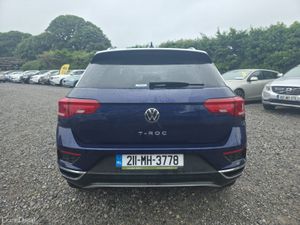 2021 Volkswagen T-Roc - Image 4