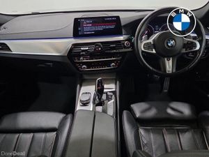 BMW 5-Series 530e M Sport iPerformance Saloon - Image 4