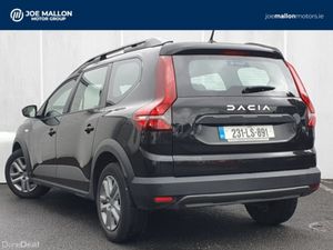 Dacia Jogger TCe 110 Expression - Image 3
