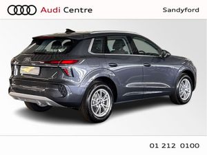 Audi Q3 TDI 150HP S-T SE - Image 3