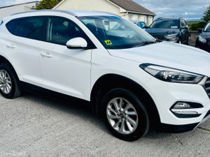 2017 Hyundai Tucson 1.7L Diesel EXECUTIVE - Image 3