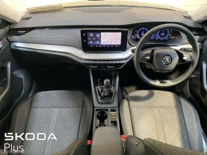 Skoda Octavia Combi Style 1.5TSI 150bhp - Image 3