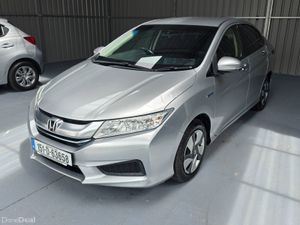 Honda Grace Hybrid Automatic 2015 Low Miles - Image 3