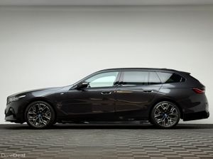 BMW 5-Series 530E M SPORT - Image 4