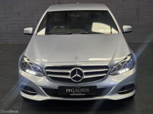 15 e220d - Image 4