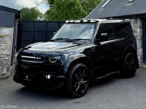 261 LAND ROVER DEFENDER 90 X DYNAMIC URBAN - Image 3