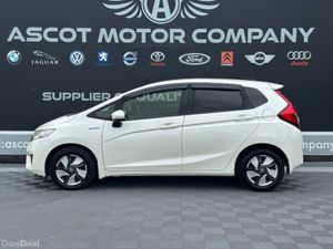 Honda Fit 1.5 Petrol Hybrid - Image 3