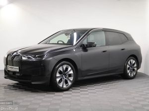 BMW iX 40 Sport Edition - Image 3