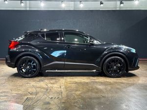Toyota C-HR 1.8 HYBRID AUTOMATIC G MODE NERO SAFET - Image 3