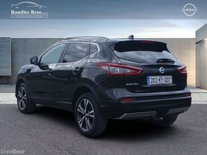 Nissan Qashqai 1.5 DSL SE - Image 3