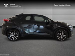 Toyota C-HR HYBRID SPORT - Image 3
