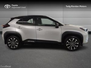 Toyota Yaris Cross LUNA SPORT BI - Image 3