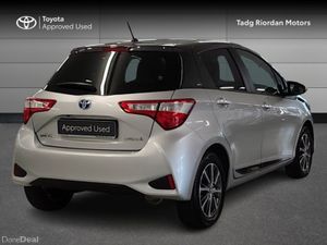 Toyota Yaris HYBRID Y20 - Image 2