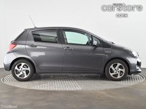 Toyota Yaris 1.5 Hybrid Aura Auto - Image 2